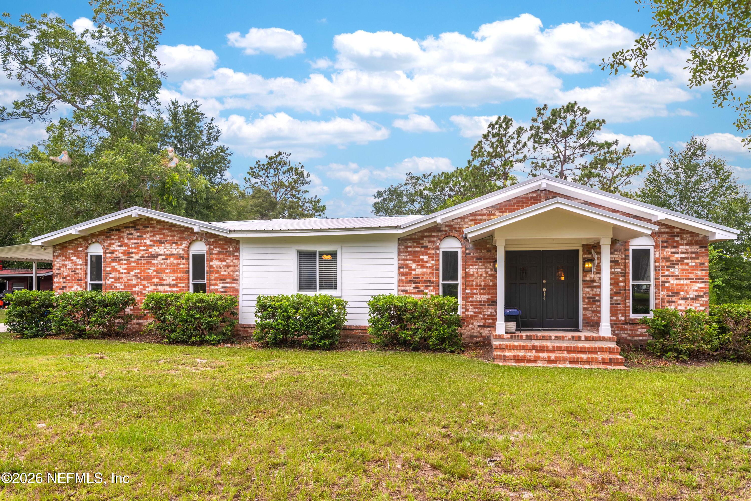 1986 Mallard Road Middleburg, FL 32068 - Photo 1 of 47 Front Elevation