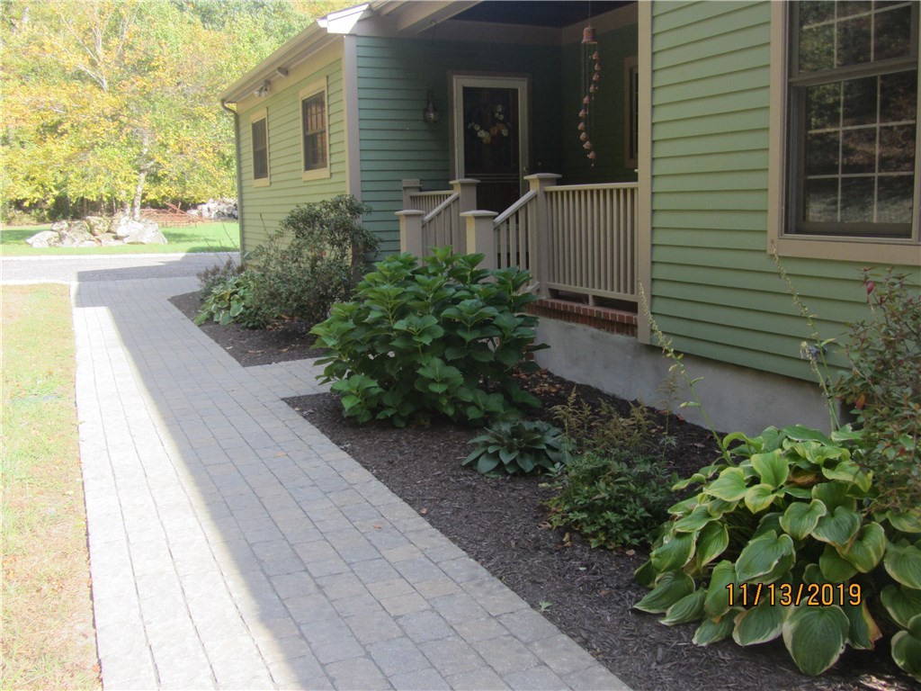50 Springbrook Road Westerly, RI 02891 - Photo 25 of 37