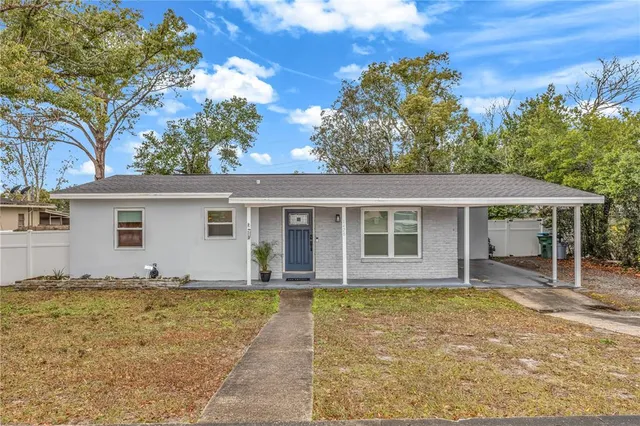 $239,900 | 1476 Valiant Avenue, Deltona, FL 32725