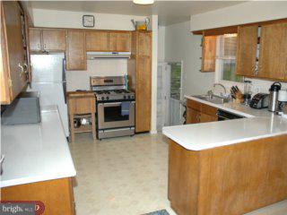 240 Dautrich Road Reading, PA 19606 - Photo 3 of 5 Gallery Image 3