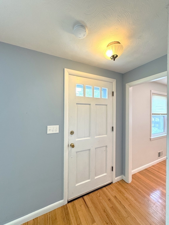17 Meadowbrook Road Hudson, MA 01749 - Photo 15 of 27