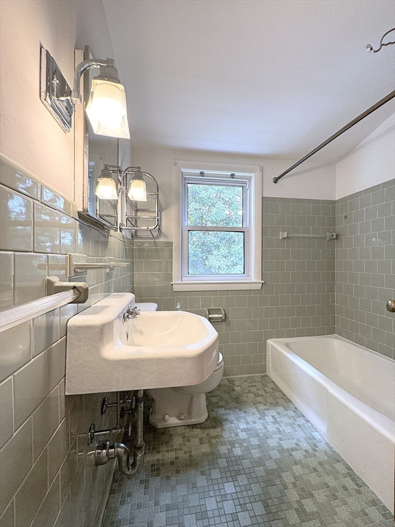17 Meadowbrook Road Hudson, MA 01749 - Photo 19 of 27