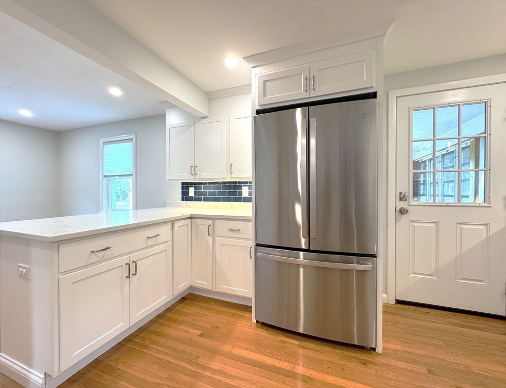 17 Meadowbrook Road Hudson, MA 01749 - Photo 5 of 27