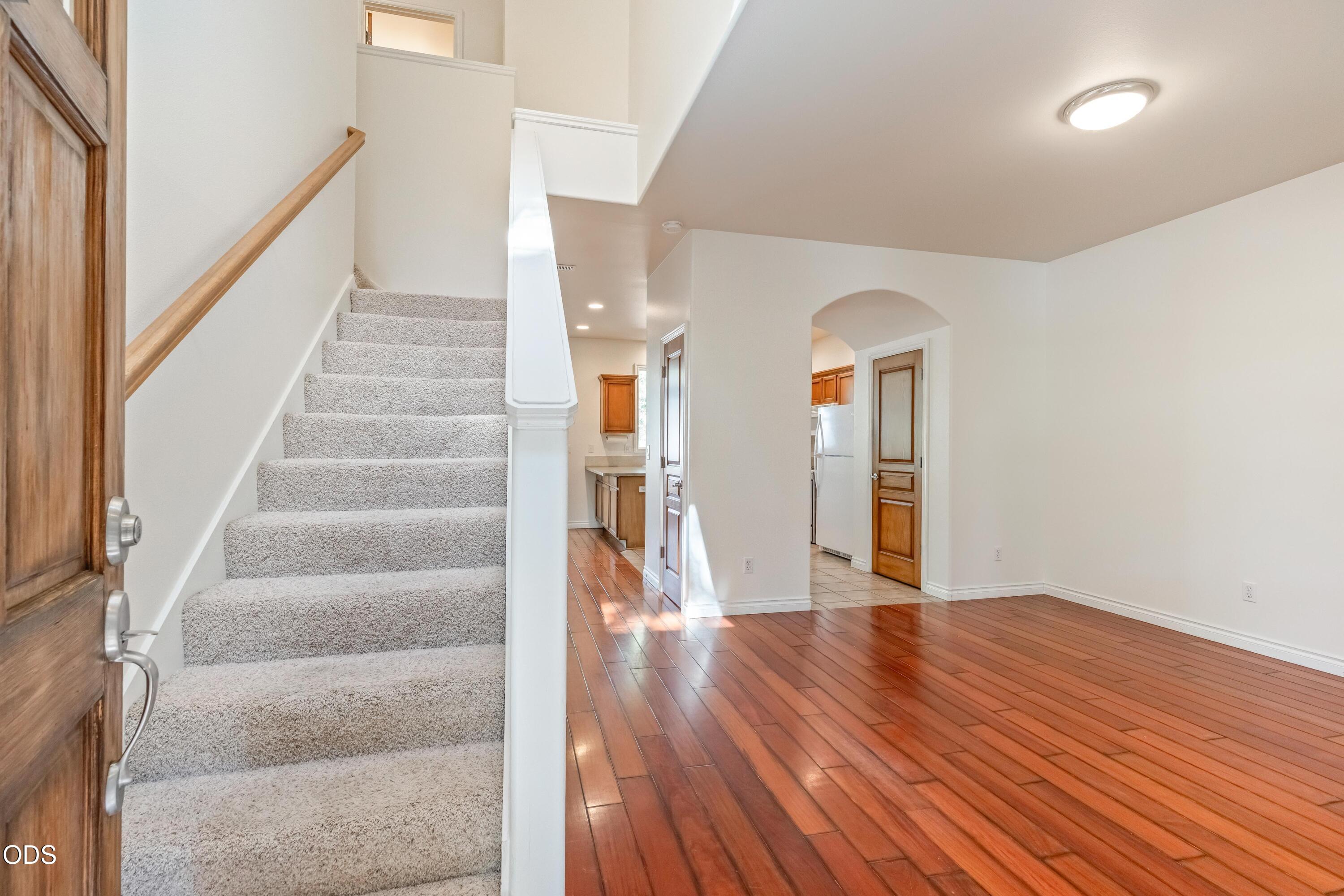 61192 Southwest Tall Timber Court Bend, OR 97702 - Photo 4 of 45