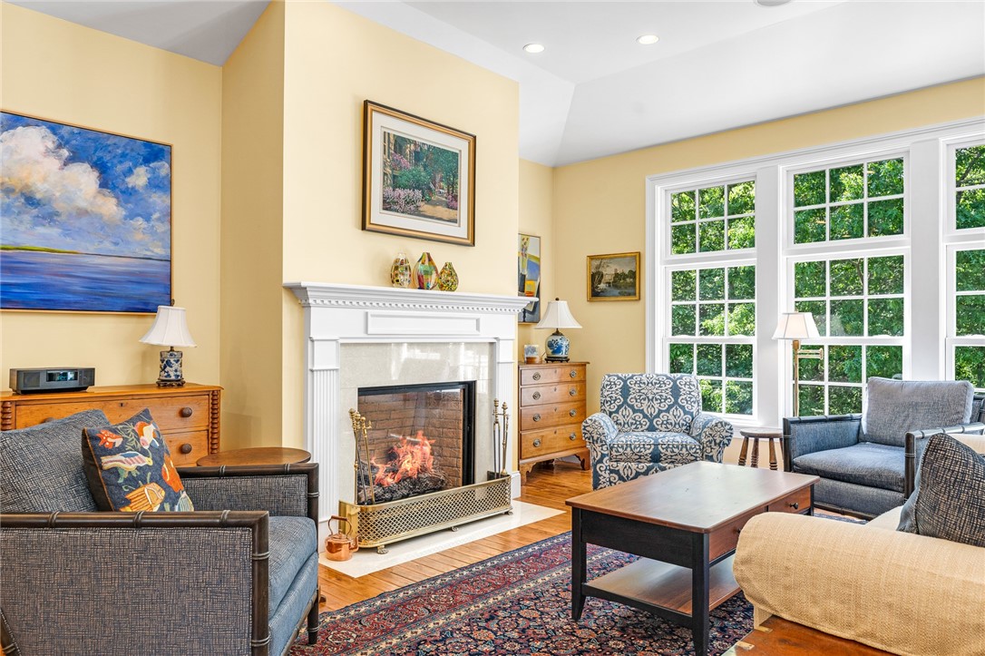 7 Kettle Cl Westerly, RI 02891 - Photo 13 of 45