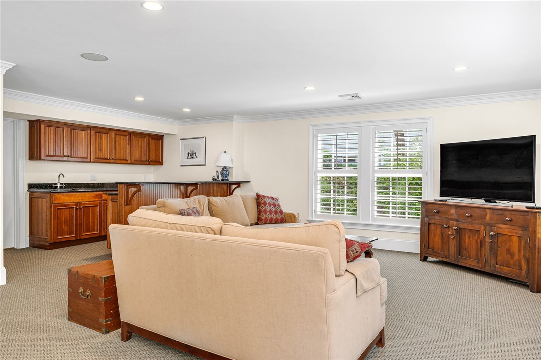 7 Kettle Cl Westerly, RI 02891 - Photo 39 of 45