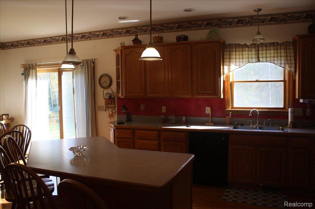 3851 Stanley Road Lapeer, MI 48446 - Photo 10 of 23 3851 Stanley Rd 012