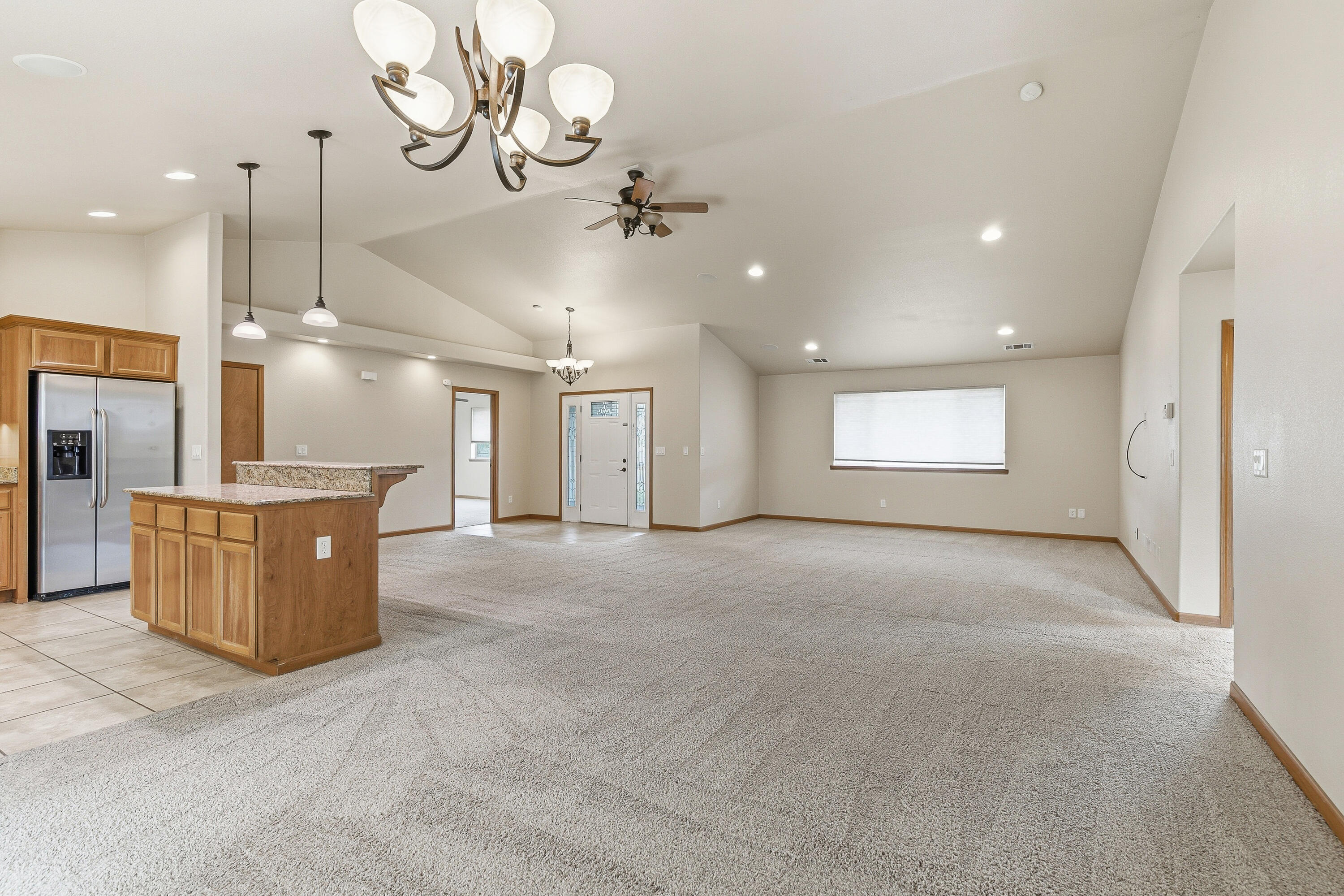 602 Barton Road Eagle Point, OR 97524 - Photo 7 of 31