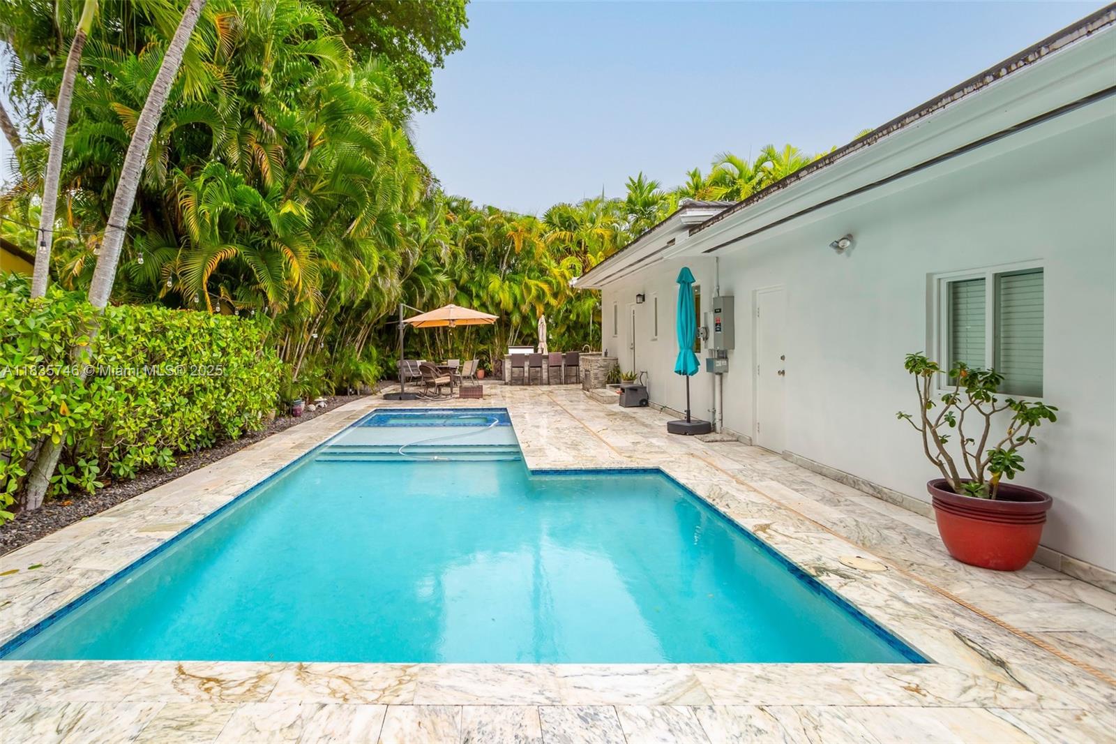 711 Sunset Road Coral Gables, FL 33143 - Photo 3 of 44 Gallery Image 3