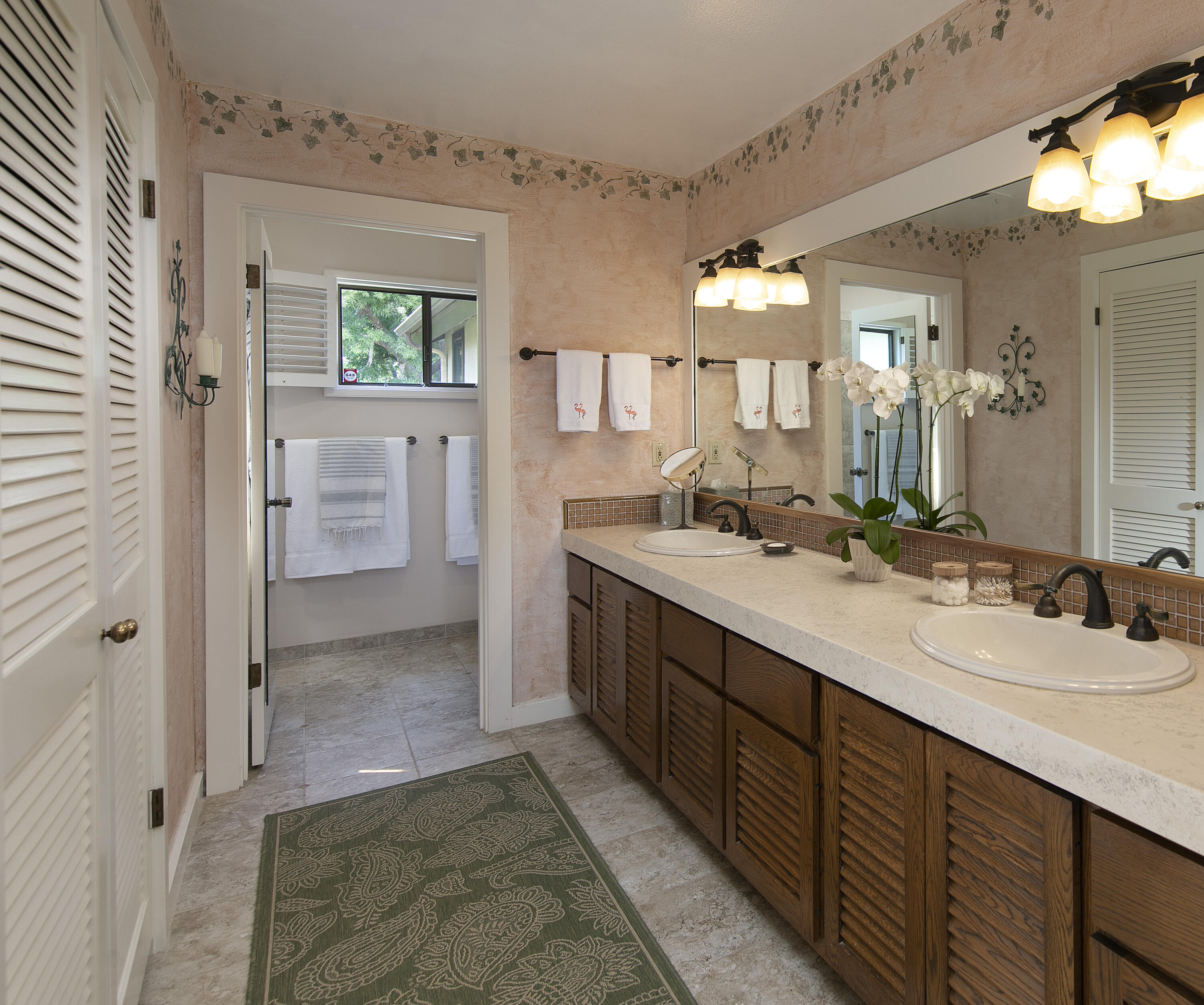 220 Hot Springs Road Montecito, CA 93108 - Photo 18 of 21 Primary Ensuite Bath