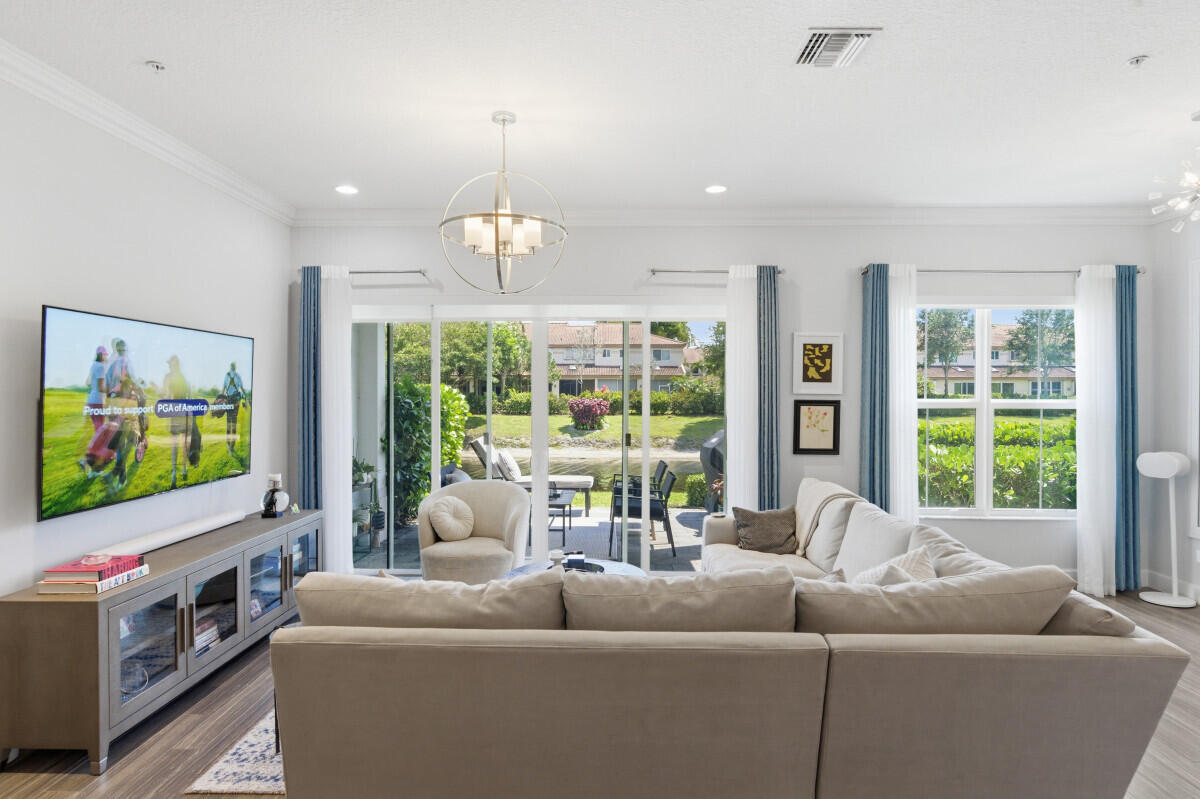 6694 Quiet Wave Trail, Unit 51 Boca Raton, FL 33433 - Photo 4 of 24 4