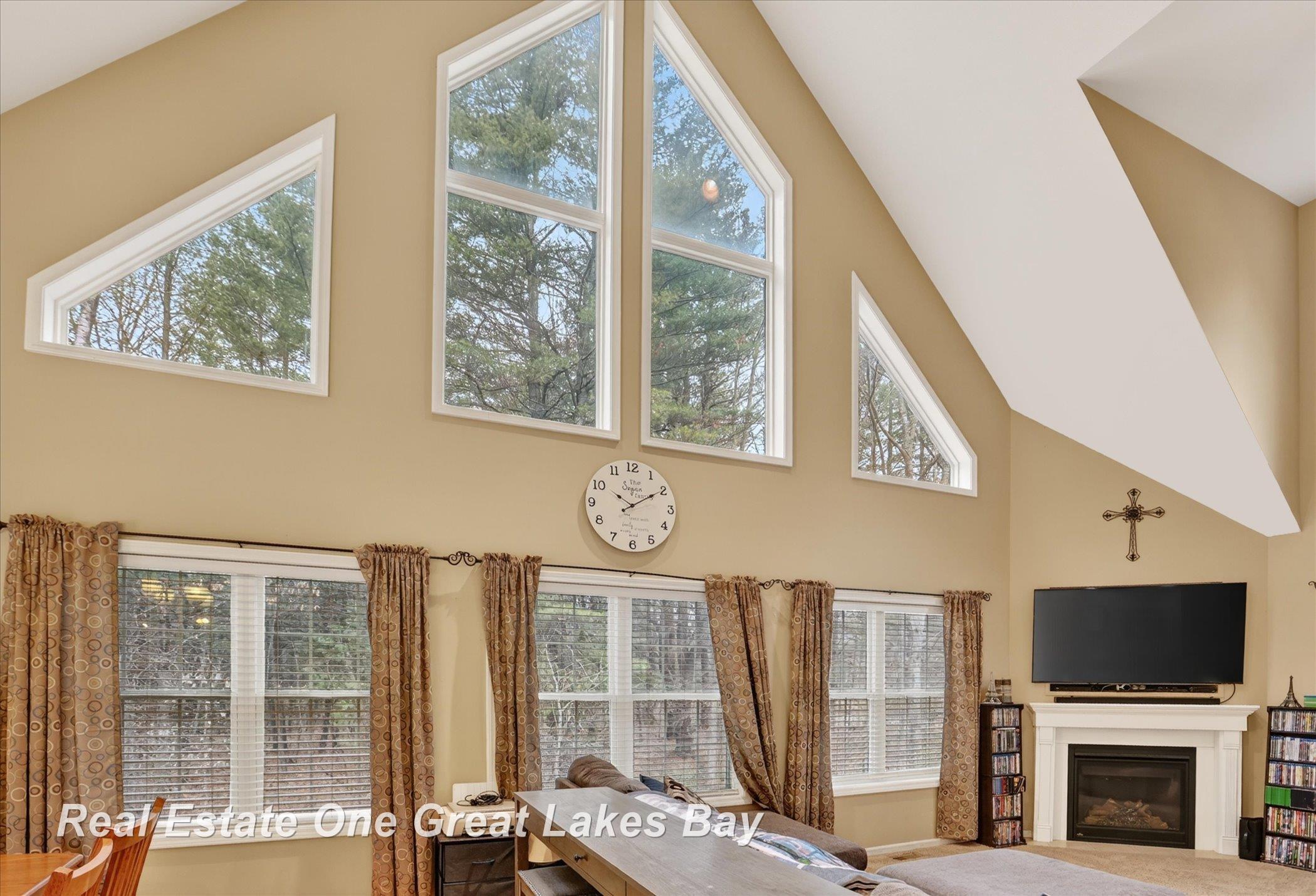340 East Howard Road Beaverton, MI 48612 - Photo 13 of 37