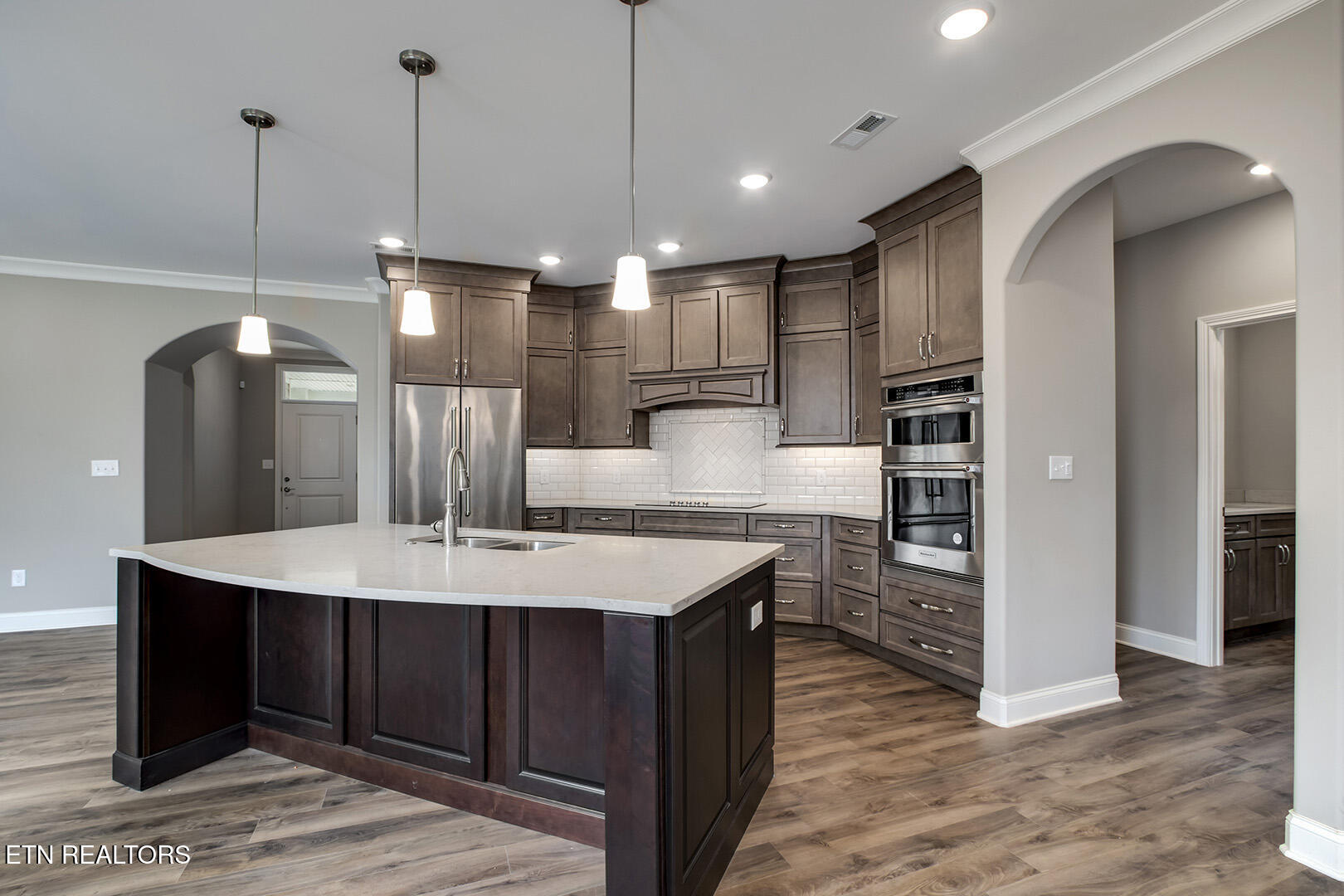 403 Sycamore Place Loudon, TN 37774 - Photo 11 of 60 11_403 Sycamore Place_BreakfastBar01