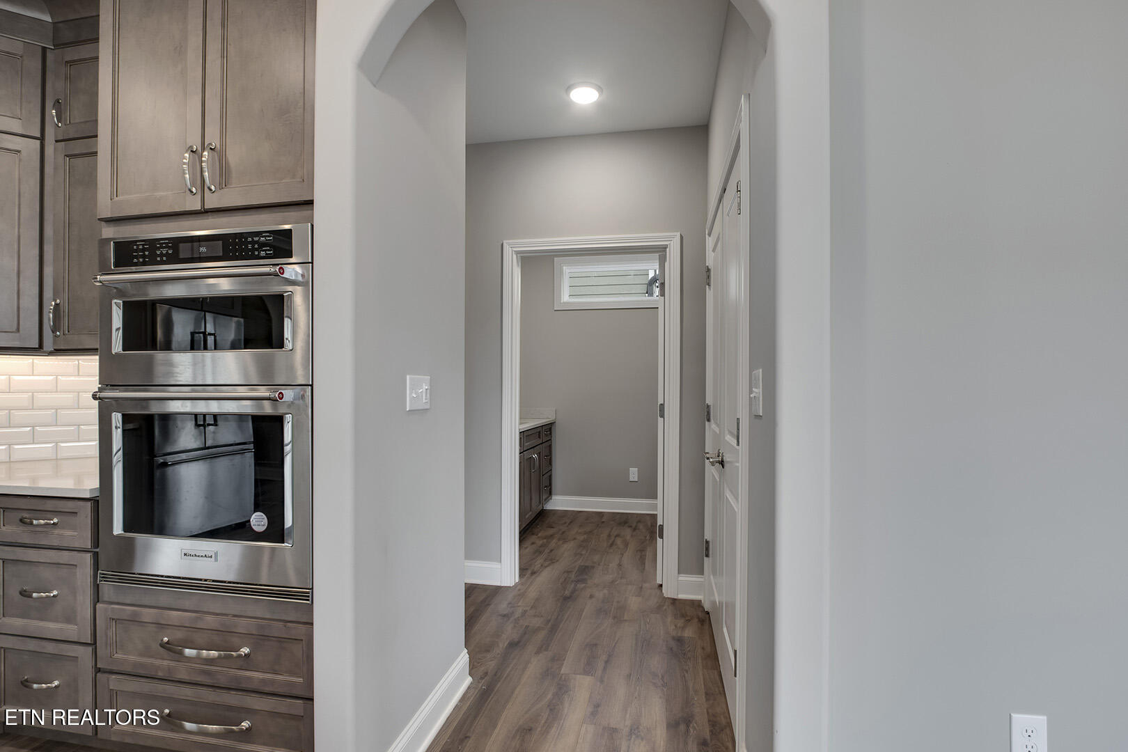 403 Sycamore Place Loudon, TN 37774 - Photo 39 of 60 39_403 Sycamore Place_Garage-LaundryHall