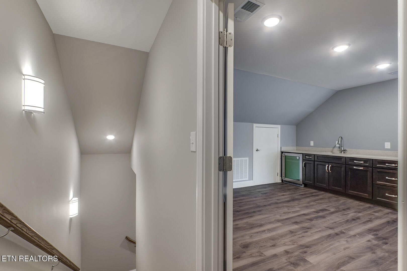 403 Sycamore Place Loudon, TN 37774 - Photo 42 of 60 42_403 Sycamore Place_StairsDown-RecEntr