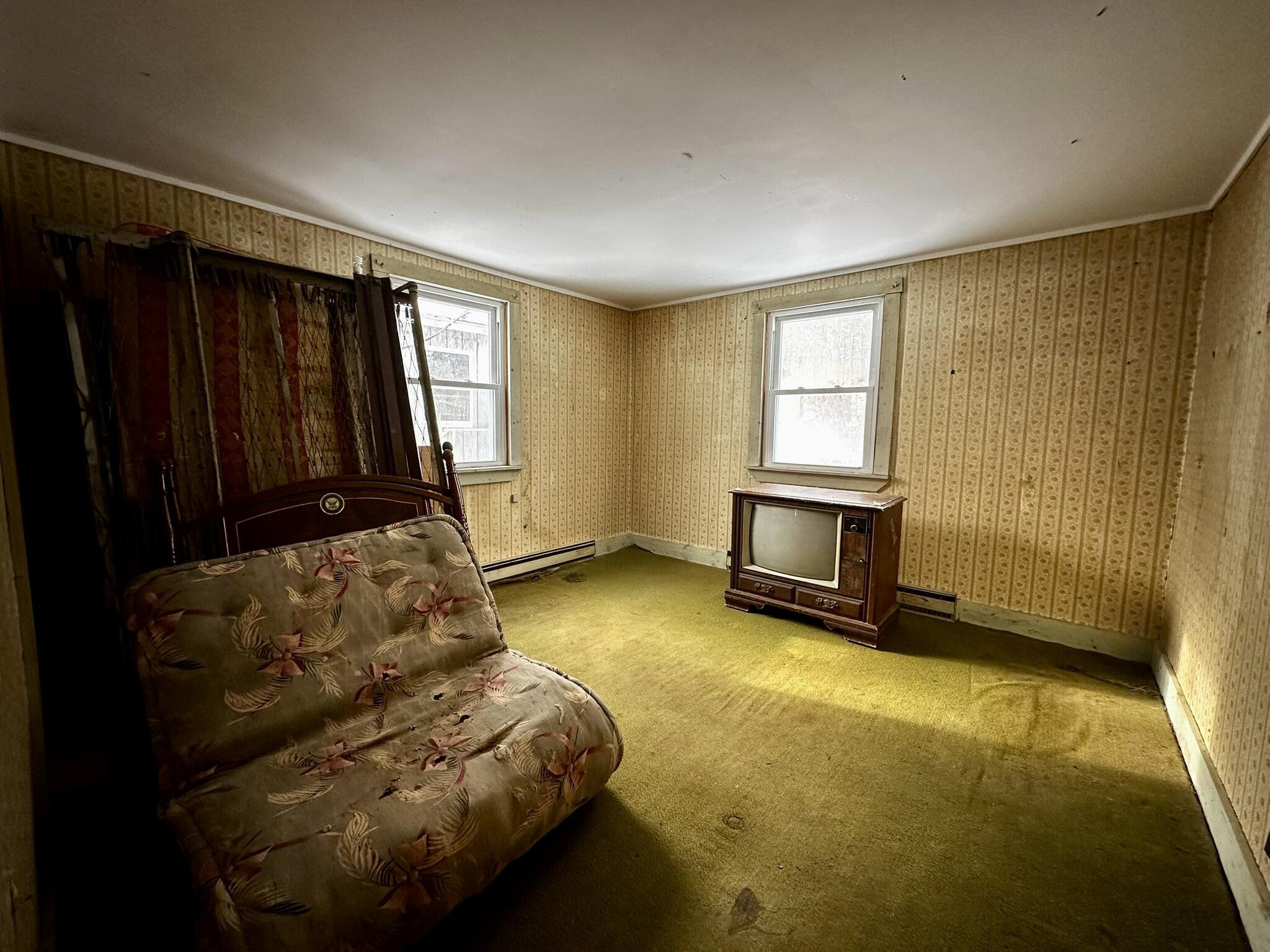 89 Sebago Road Naples, ME 04055 - Photo 11 of 17 Bedroom 3