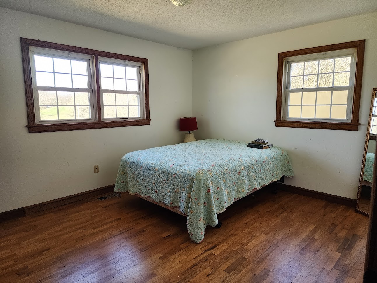 103 Waterloo Road Lawrenceburg, TN 38464 - Photo 10 of 21 a bedroom with a bed and a window