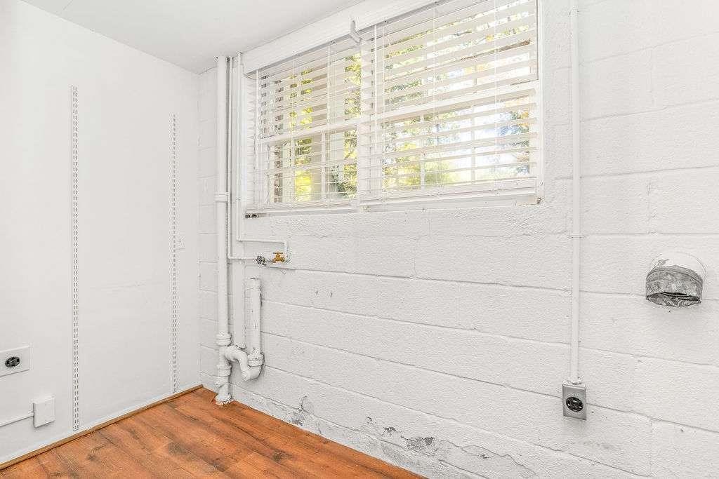 3911 Ivy Road Northeast Atlanta, GA 30342 - Photo 21 of 28 a view of a room that has a window