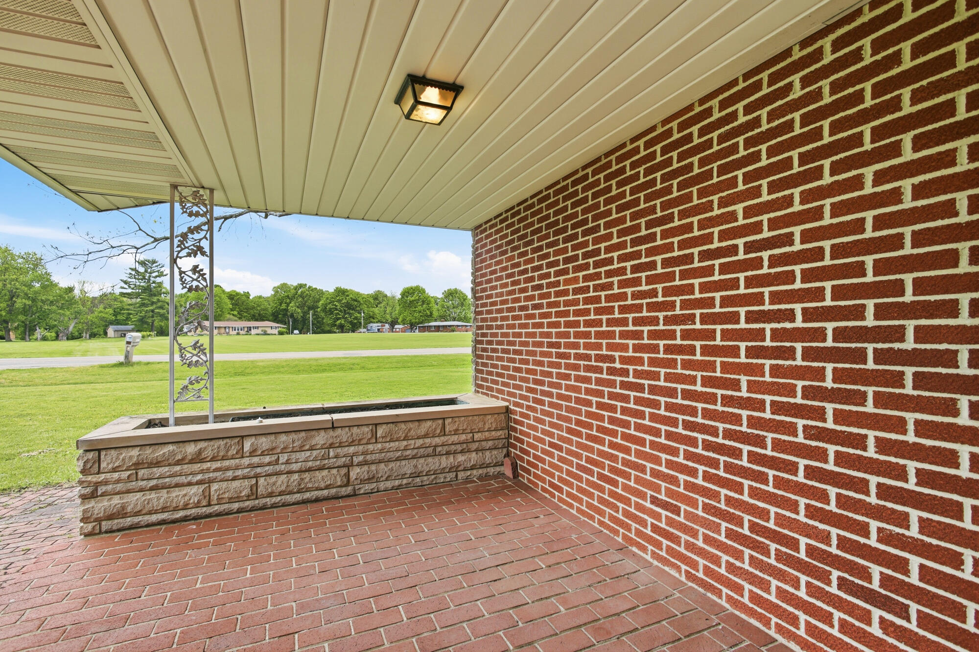 3140 North Hampton Road Springfield, OH 45502 - Photo 5 of 44