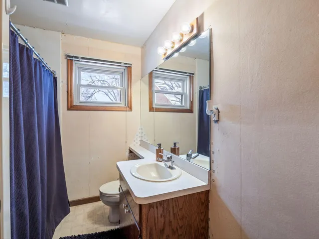 $275,000 | 1025 Fisher Avenue, Salem, VA 24153