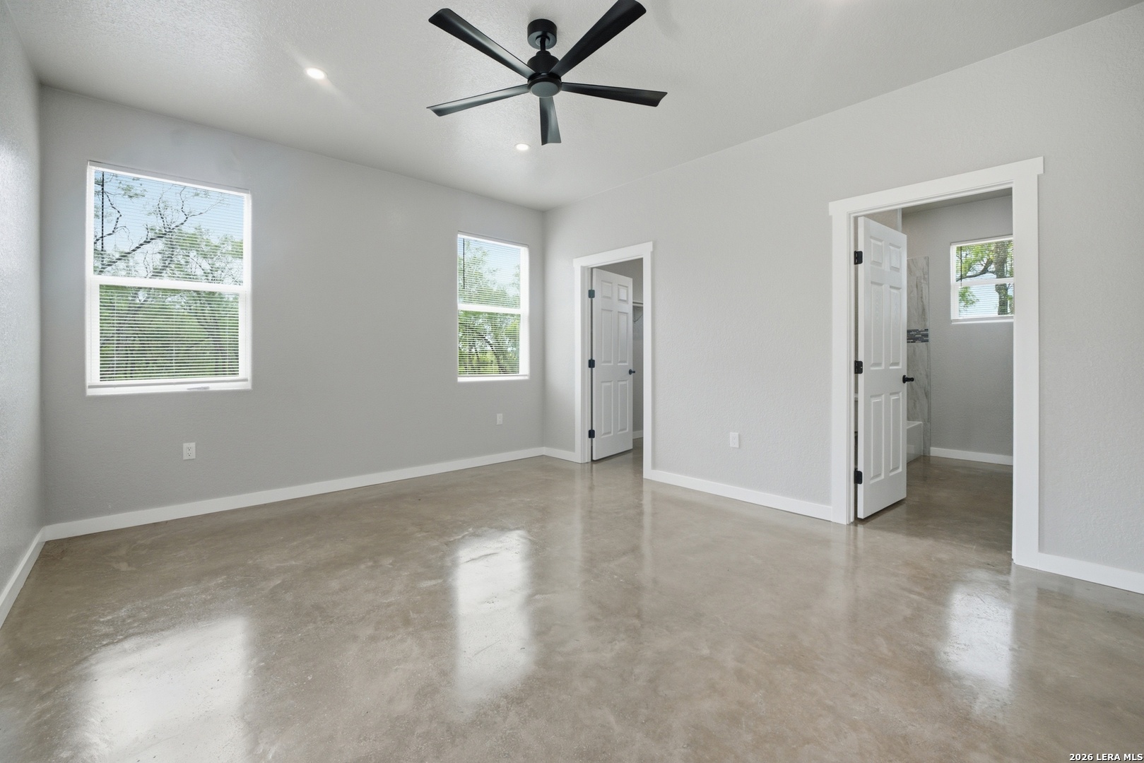 157 Sylas Hayes Loop Pleasanton, TX 78064 - Photo 19 of 32