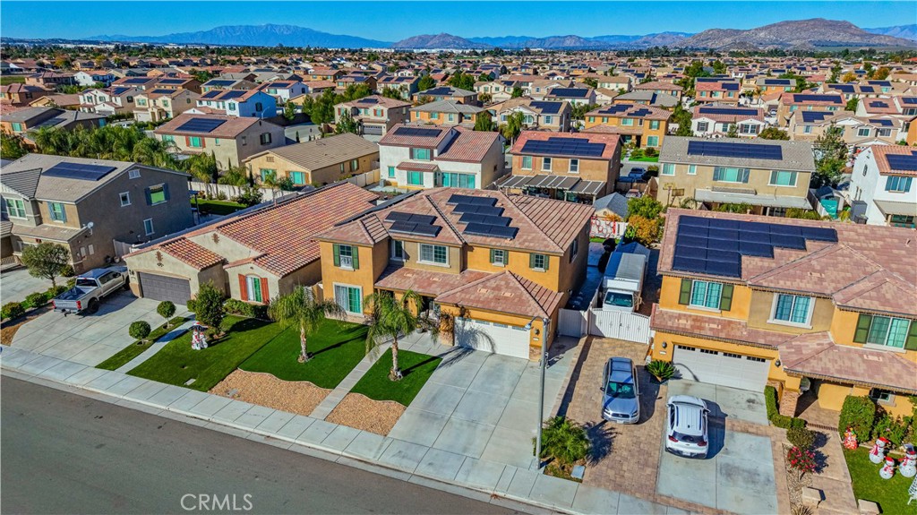 1120 Regala Street Perris, CA 92571 - Photo 5 of 70