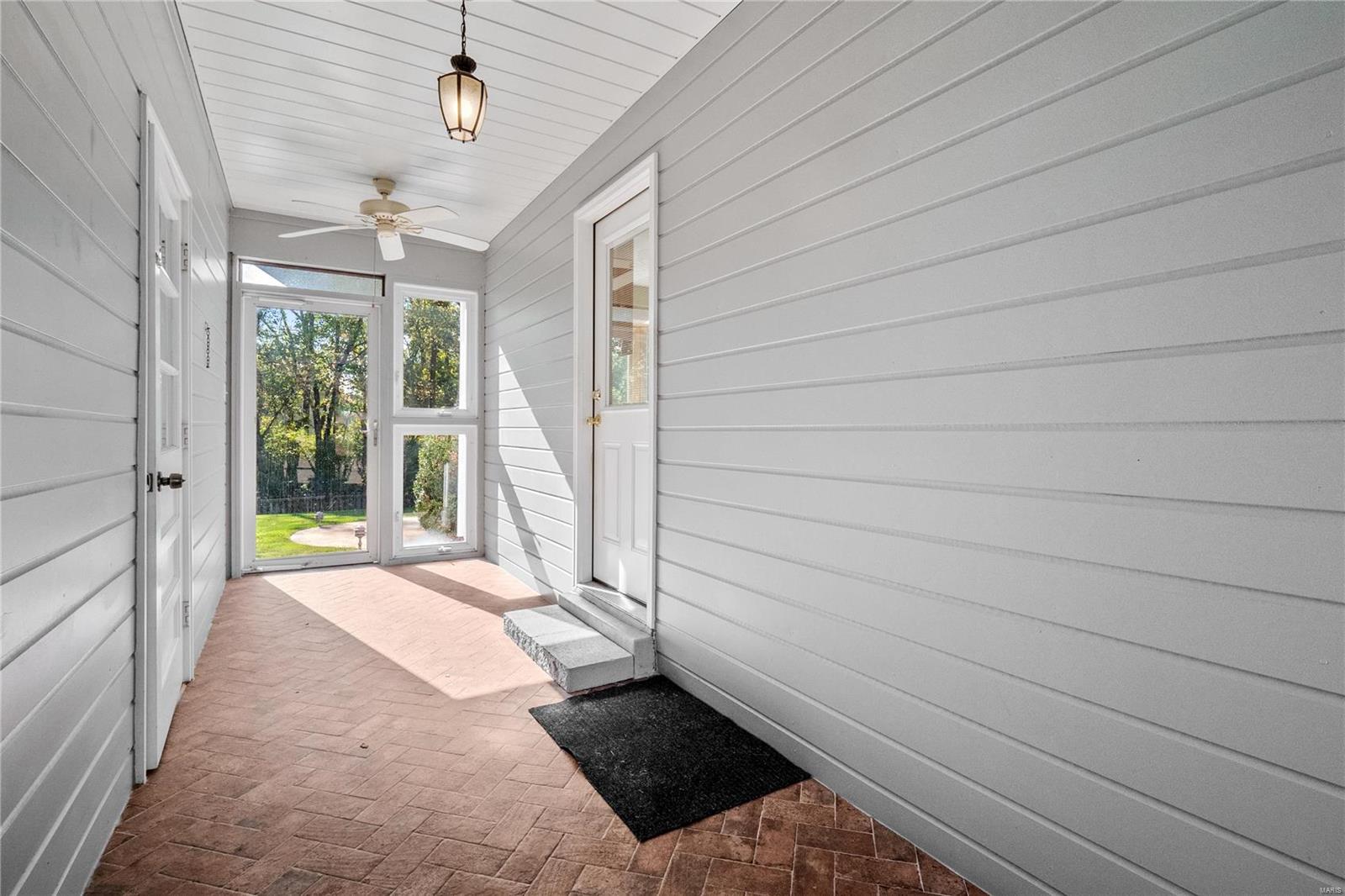 15000 Country Ridge Drive Chesterfield, MO 63017 - Photo 42 of 55 Gallery Image 42