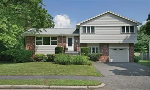 $5,300 | 121 Andrew Street, Newton, MA 02461