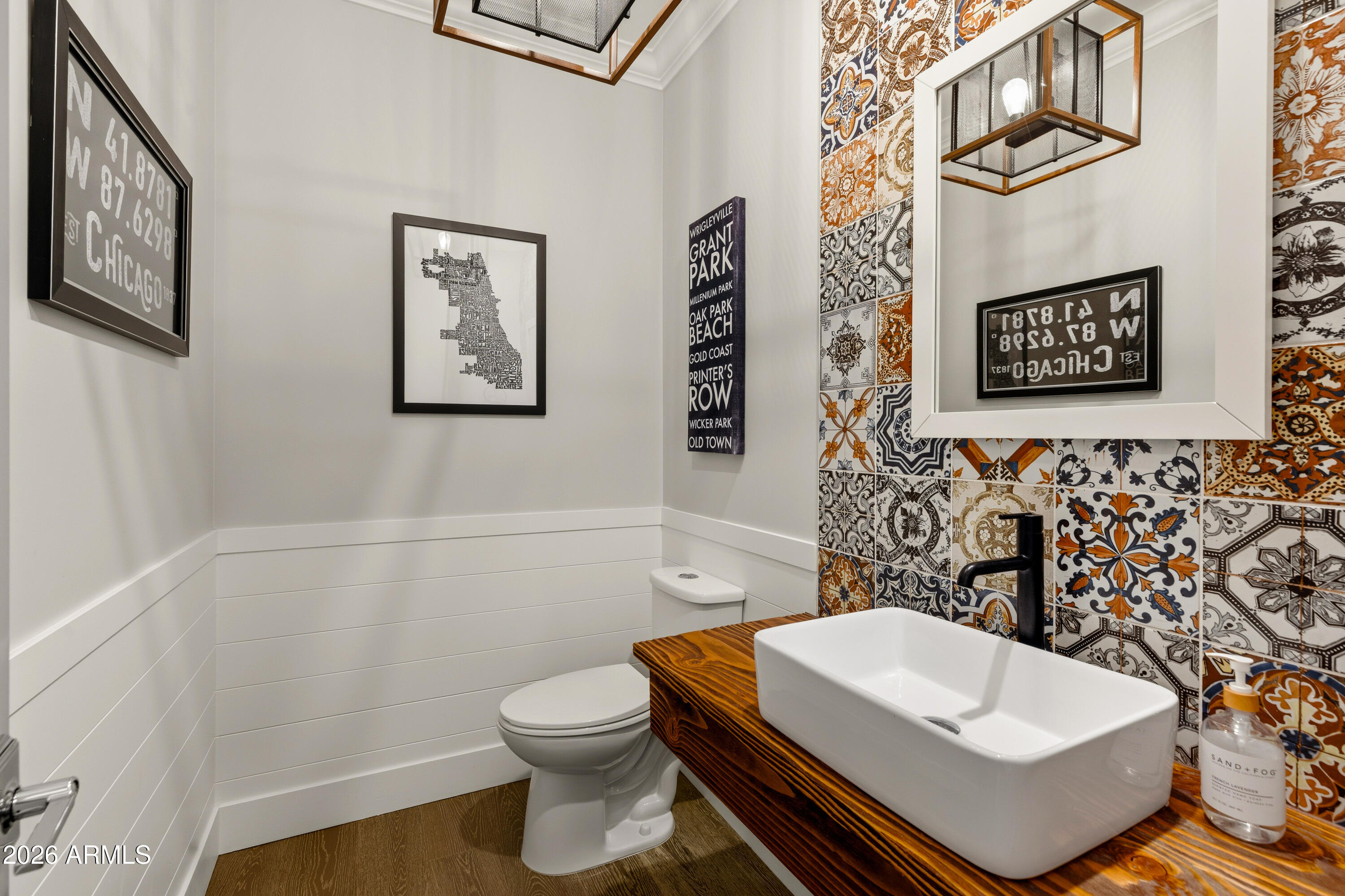 5401 East Cheery Lynn Road Phoenix, AZ 85018 - Photo 22 of 37 Powder bath