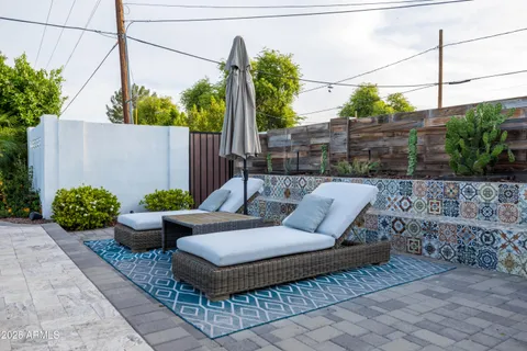 $2,100,000 | 5401 East Cheery Lynn Road, Phoenix, AZ 85018