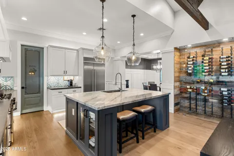 $2,100,000 | 5401 East Cheery Lynn Road, Phoenix, AZ 85018