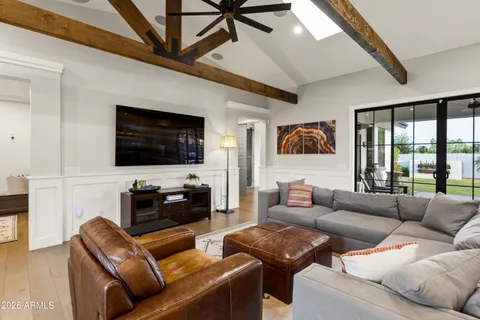$2,100,000 | 5401 East Cheery Lynn Road, Phoenix, AZ 85018