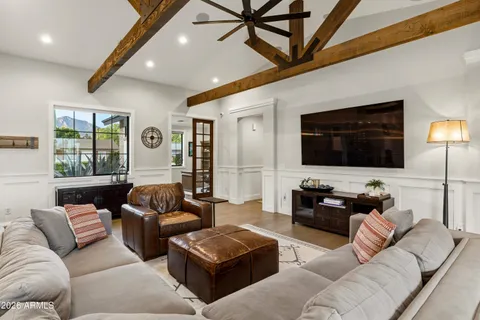 $2,100,000 | 5401 East Cheery Lynn Road, Phoenix, AZ 85018