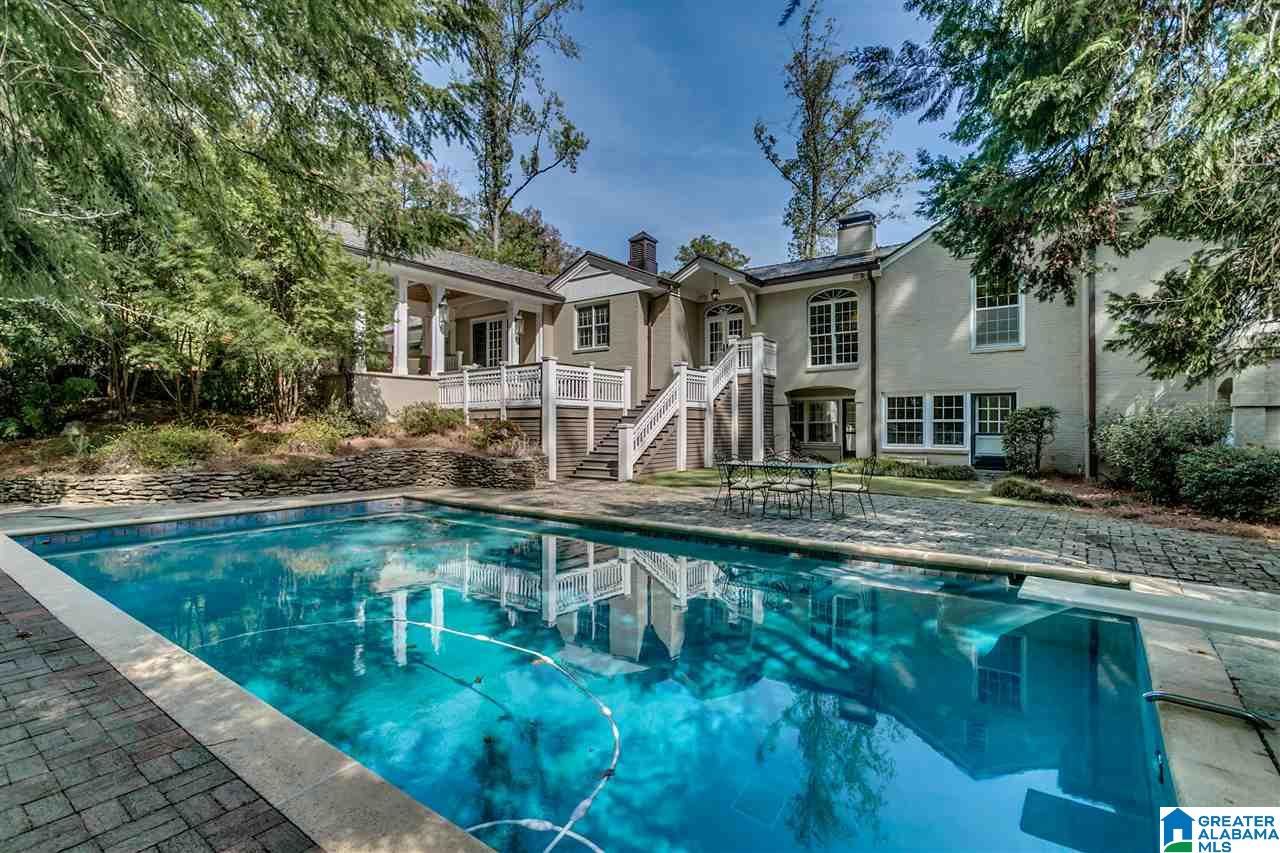31 Woodhill Road Birmingham, AL 35213 - Photo 2 of 48