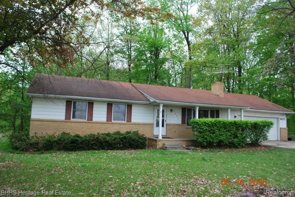 9471 North Fleming Road Fowlerville, MI 48836 - Photo 1 of 5