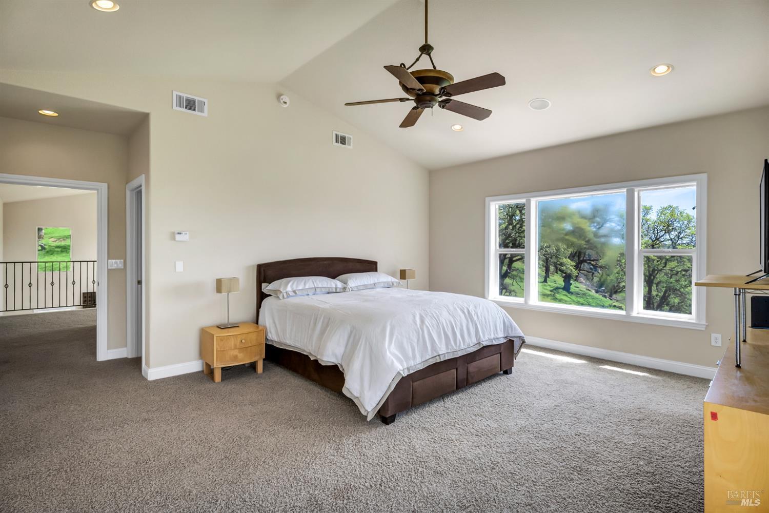 95 Longhorn Ridge Road Napa, CA 94558 - Photo 25 of 58