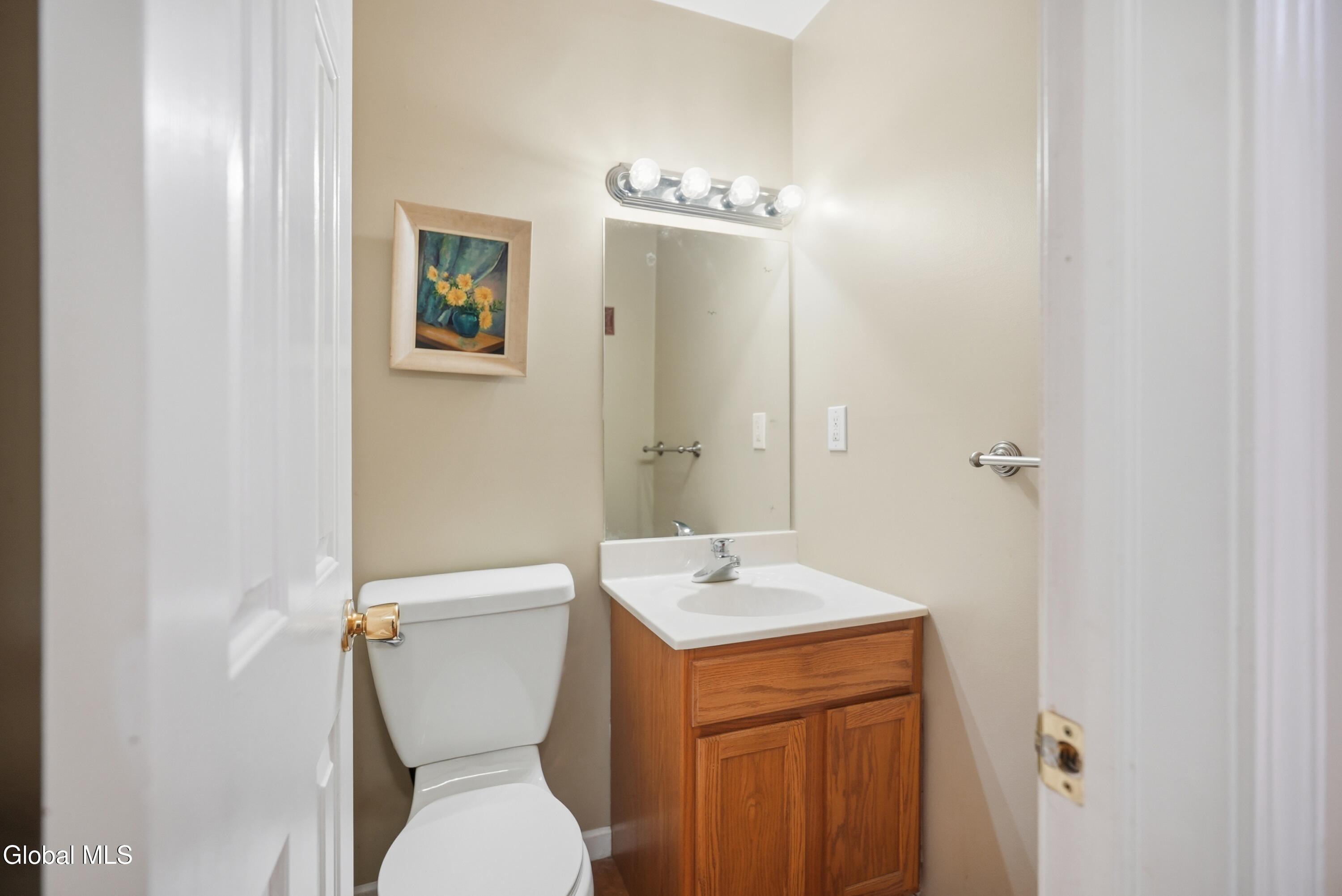 1022 Sterling Ridge Drive Rensselaer, NY 12144 - Photo 11 of 33 12