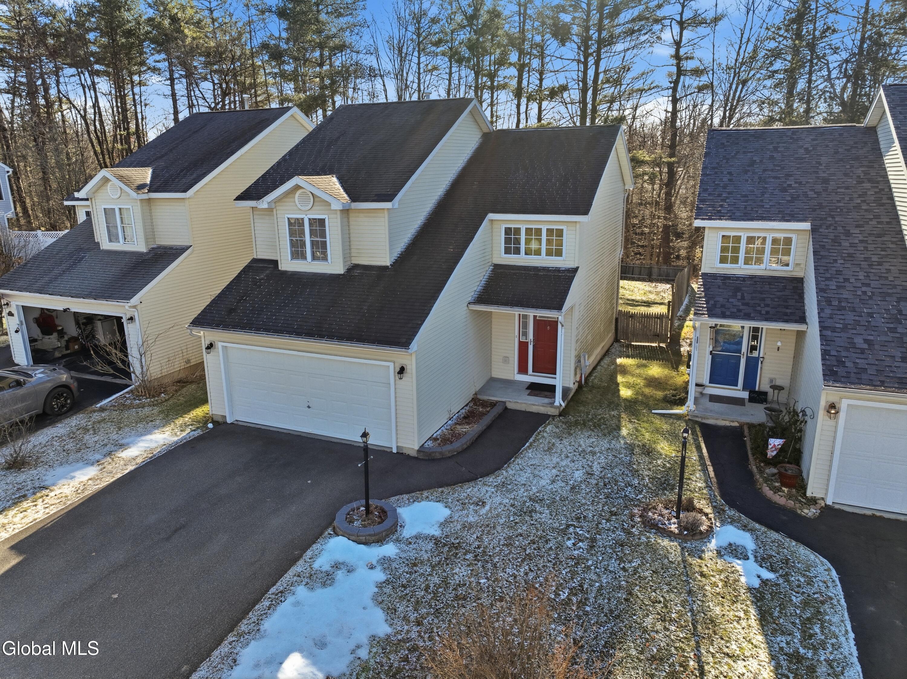 1022 Sterling Ridge Drive Rensselaer, NY 12144 - Photo 3 of 33 4