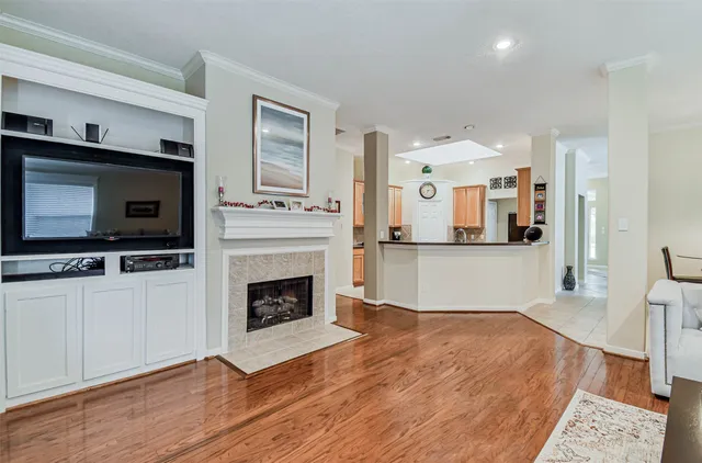 $2,400 | 2607 Easton Springs Court, Pearland, TX 77584