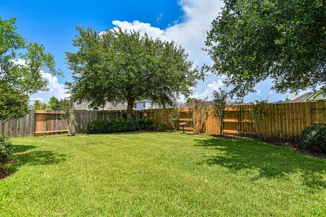 $2,400 | 2607 Easton Springs Court, Pearland, TX 77584