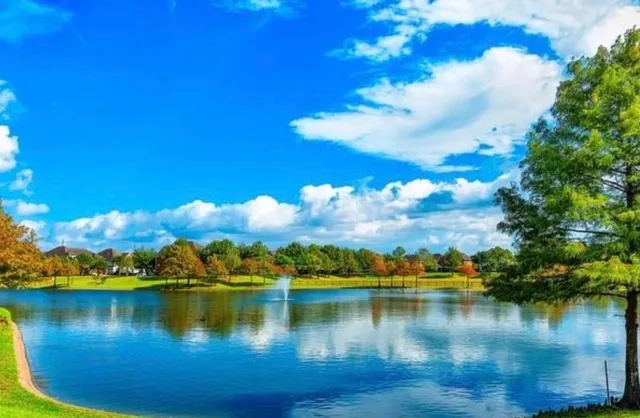 $2,400 | 2607 Easton Springs Court, Pearland, TX 77584