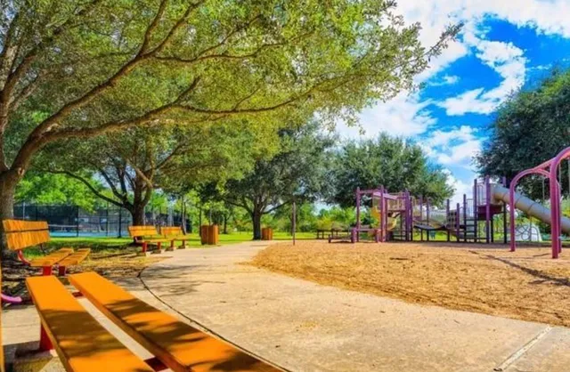 $2,400 | 2607 Easton Springs Court, Pearland, TX 77584