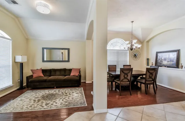 $2,400 | 2607 Easton Springs Court, Pearland, TX 77584