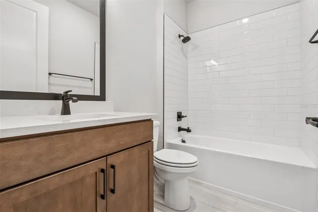 $459,990 | 2801 Marrakesh Lane, Sarasota, FL 34234