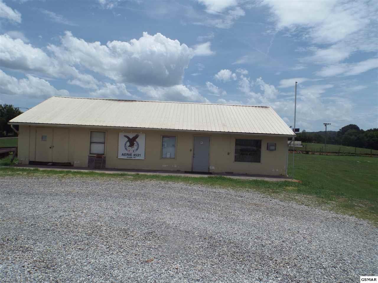 558 East Dumplin Valley Road Kodak, TN 37764 - Photo 1 of 12
