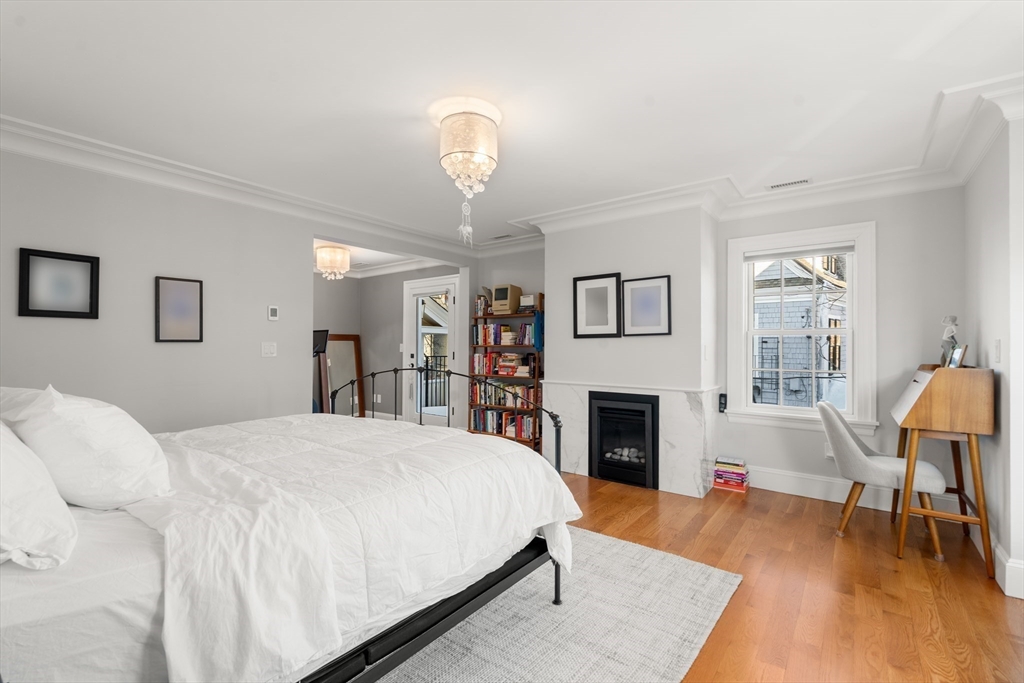 11 Hilliard Street, Unit 1 Cambridge, MA 02138 - Photo 11 of 17