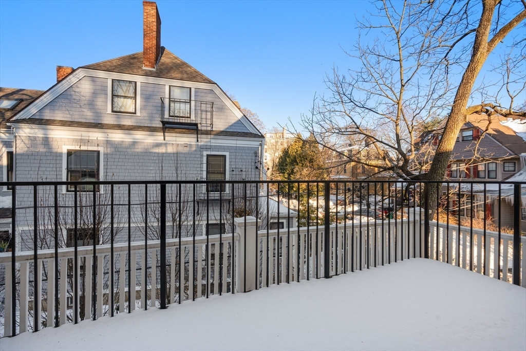 11 Hilliard Street, Unit 1 Cambridge, MA 02138 - Photo 15 of 17