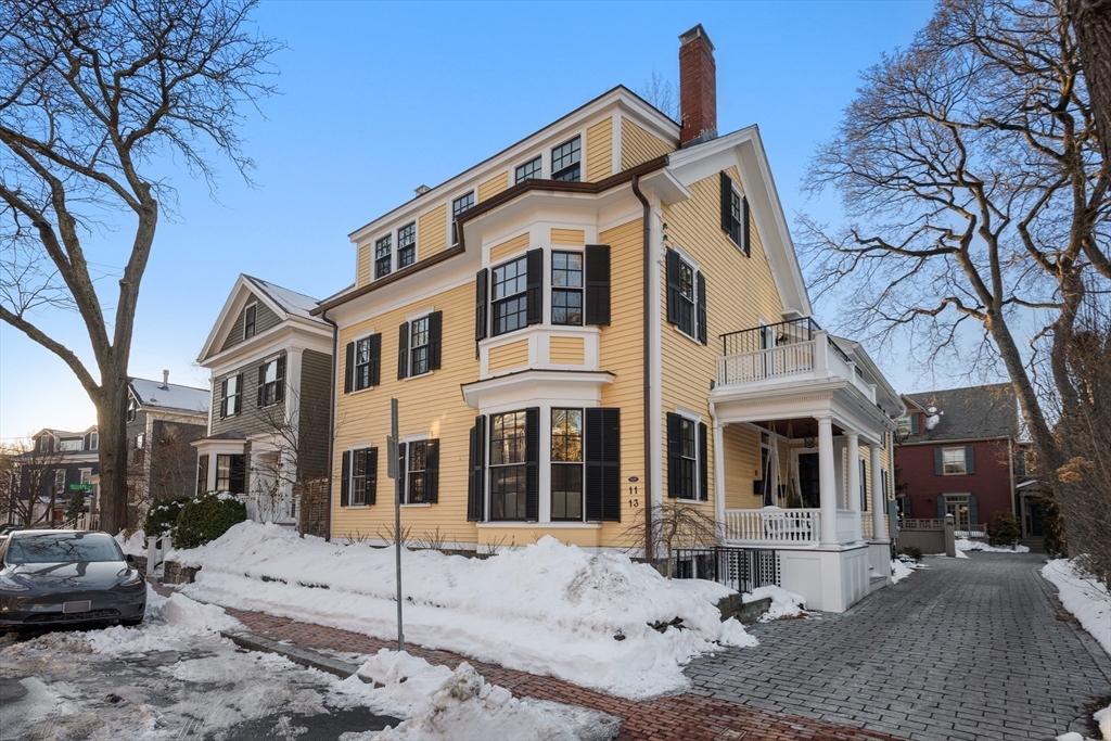 11 Hilliard Street, Unit 1 Cambridge, MA 02138 - Photo 16 of 17