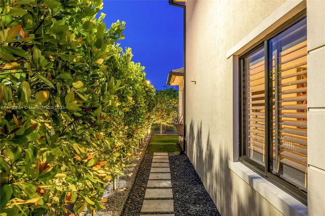 a view of a pathway of a building