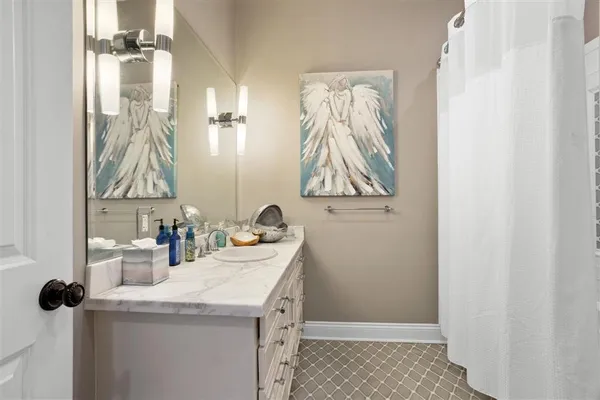 $1,848,500 | 6129 East Myrtle Bay Drive, Lake Charles, LA 70605